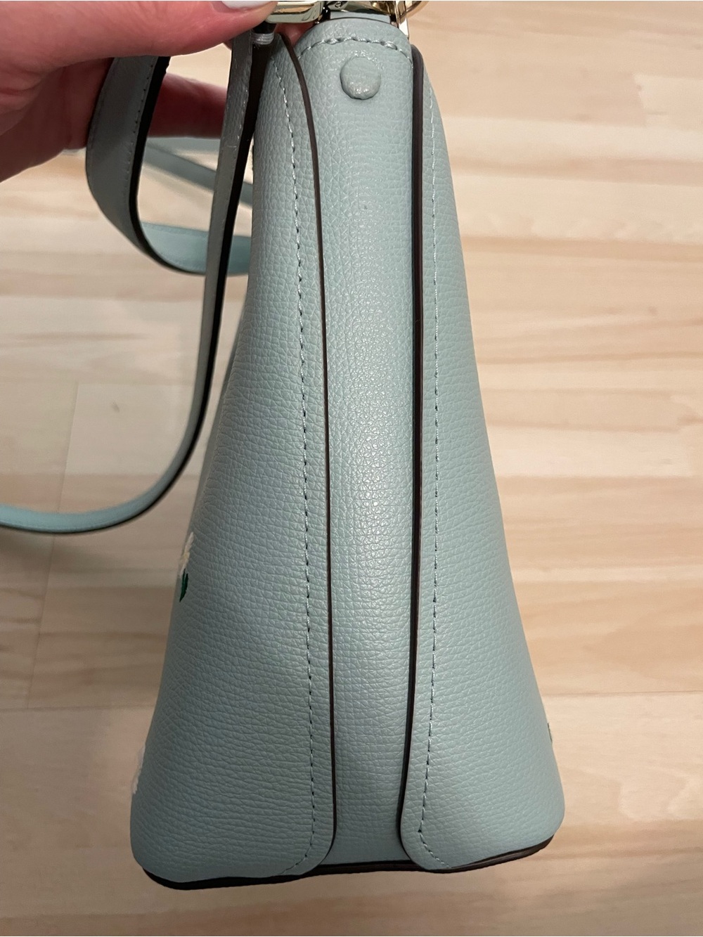 EXCELLENT Kate Spade Daisy Blue Bucket Tote - Crossbody and Small Handle - Picture 7 of 16